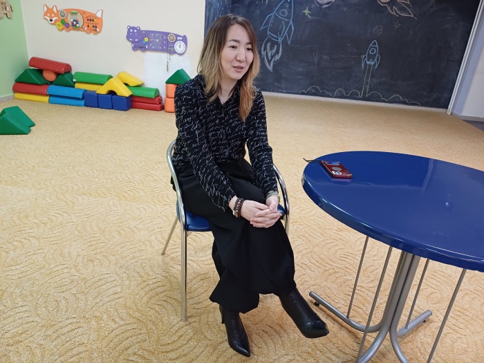 Разипа Жимбаева, позывной «АВРОРА» — гость вчерашней встречи «Разговоры о важном», которая беседовала с ребятами в «Роднике» о наших бойцах, что сейчас в зоне СВО