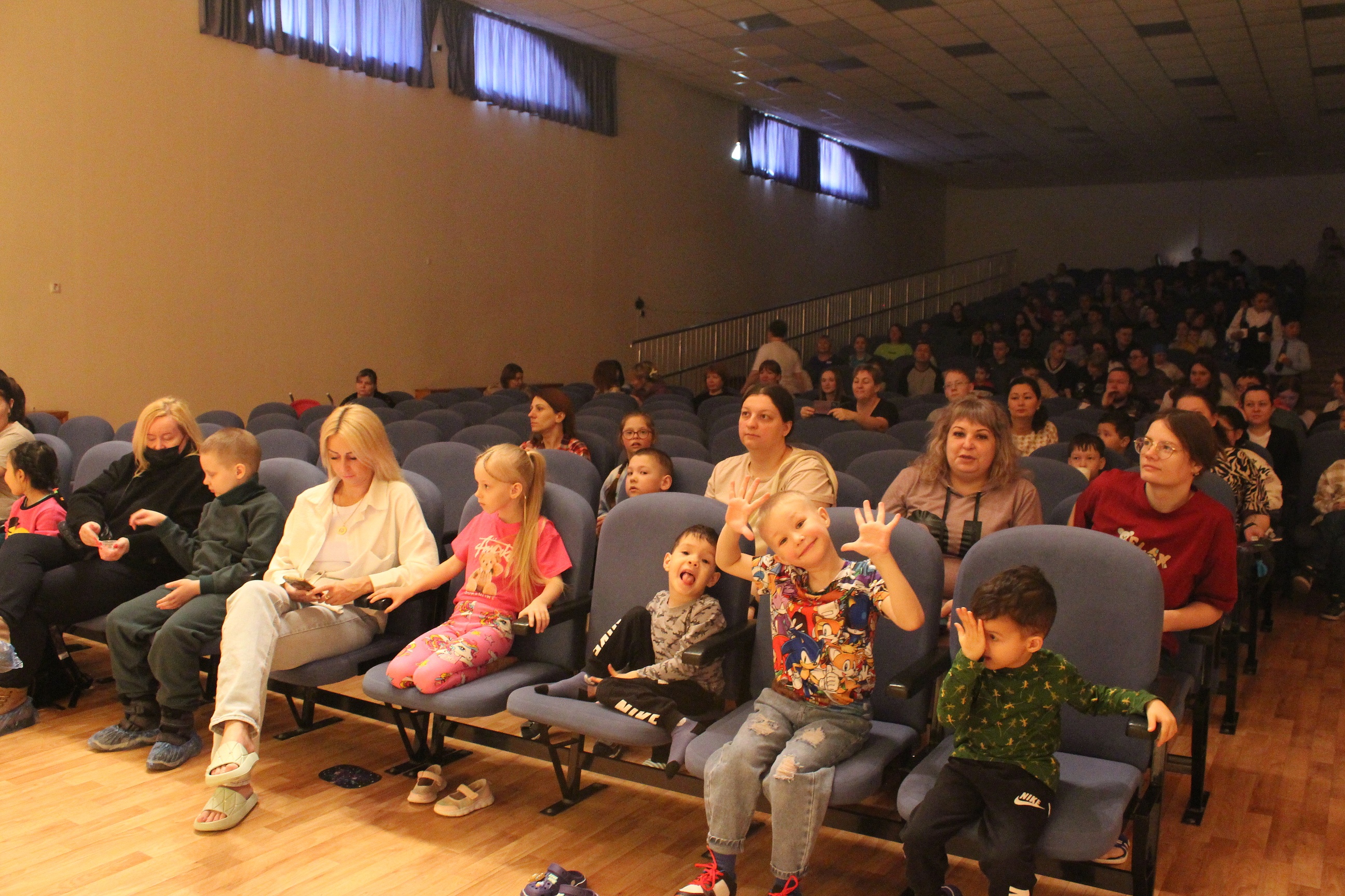 Фестиваль #ЛюдиКакЛюди 2 апреля 2025