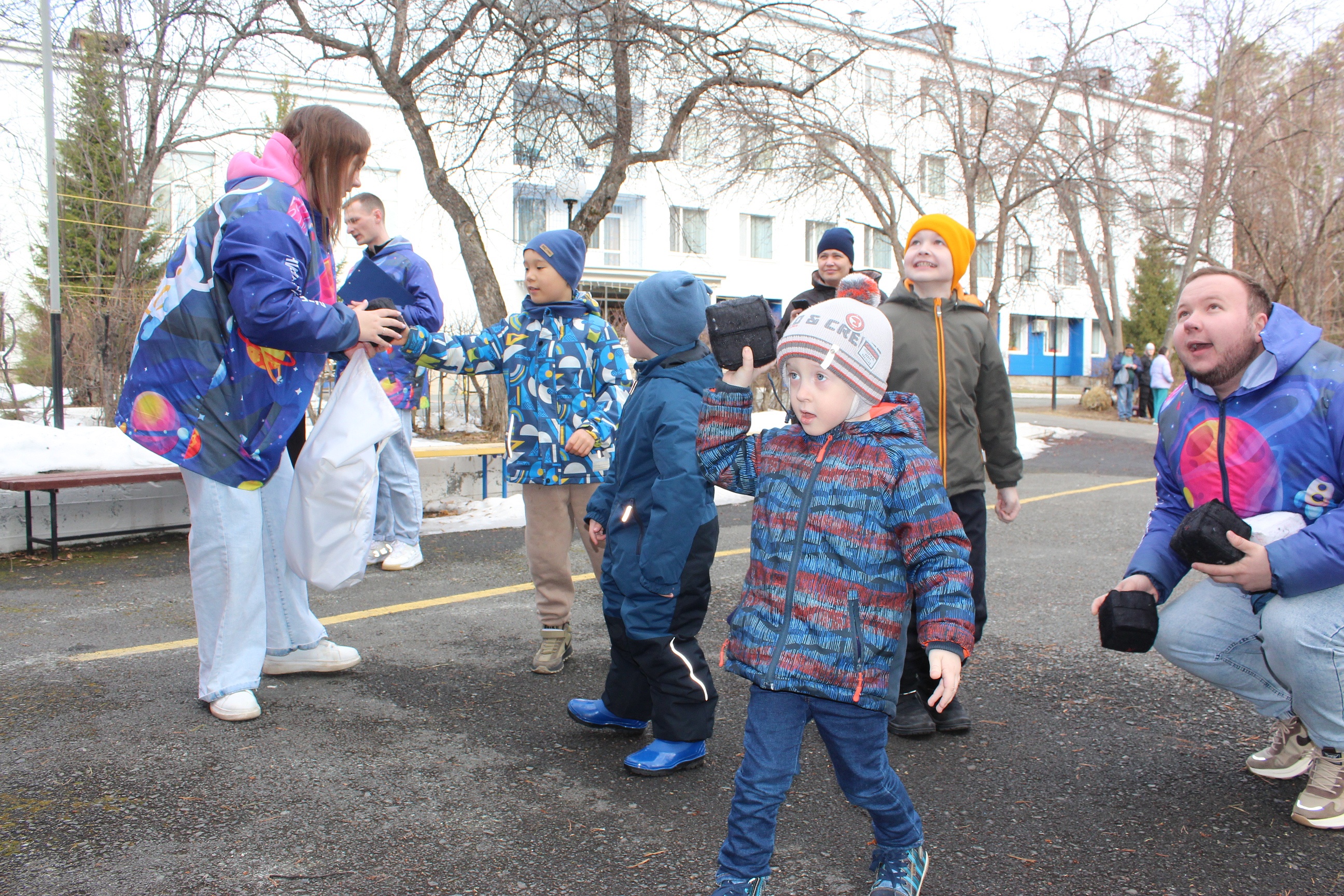 Фестиваль #ЛюдиКакЛюди 2 апреля 2025