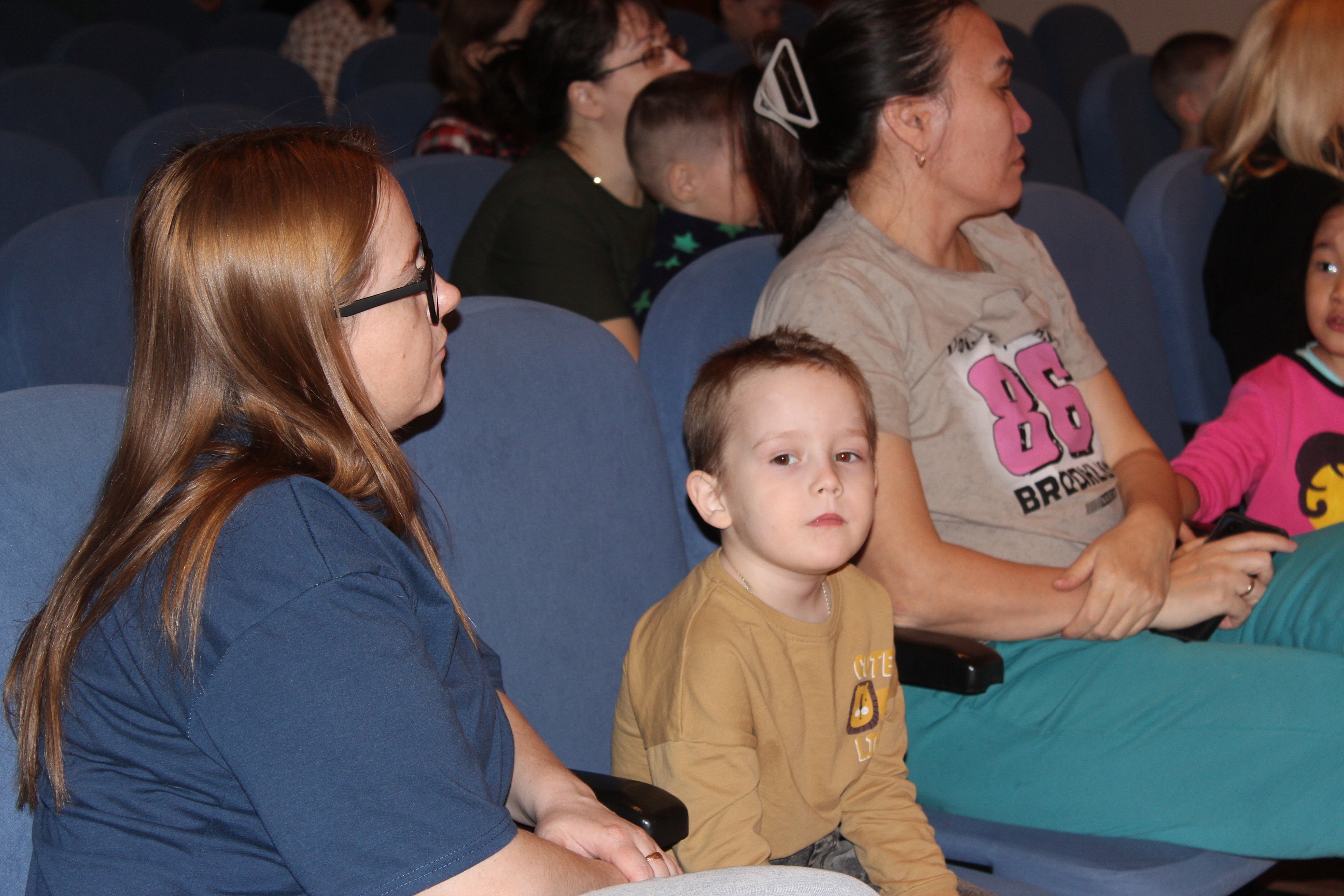 Фестиваль #ЛюдиКакЛюди 2 апреля 2025