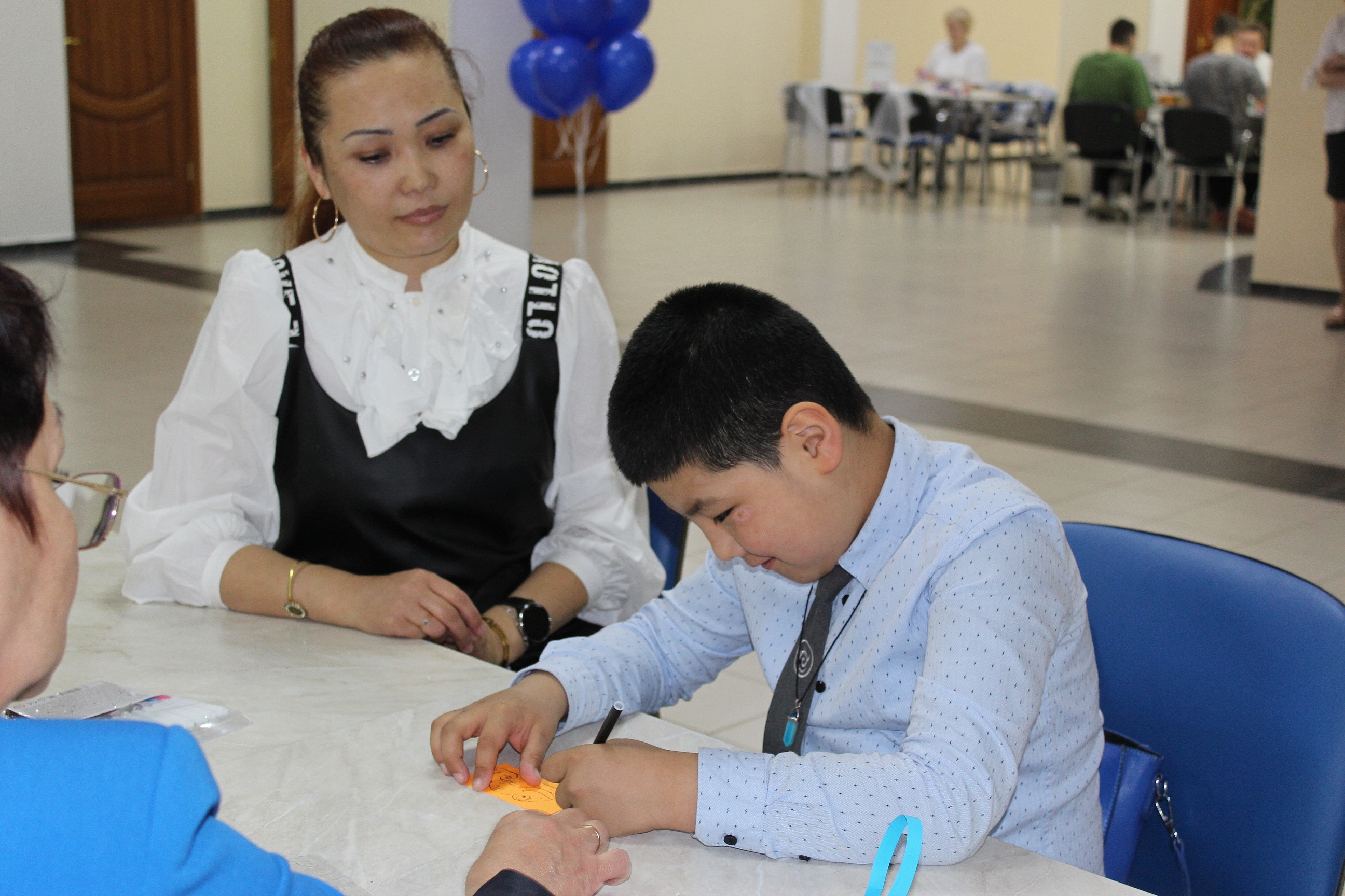 Фестиваль #ЛюдиКакЛюди 2 апреля 2025